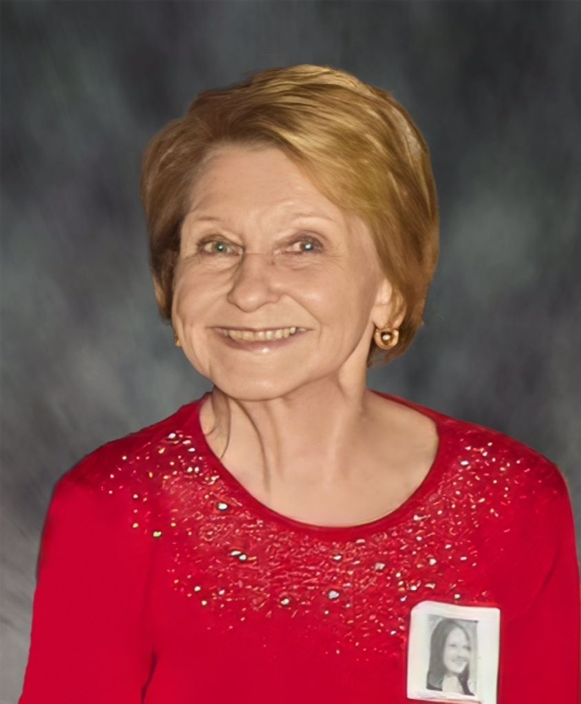 Anne Collis (Cozzens)  Vail Profile Photo
