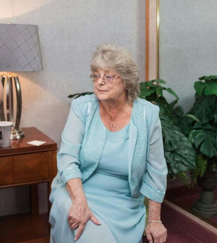 Donna Myra Winkler