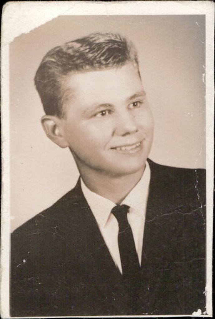 Daniel Mitchell Profile Photo