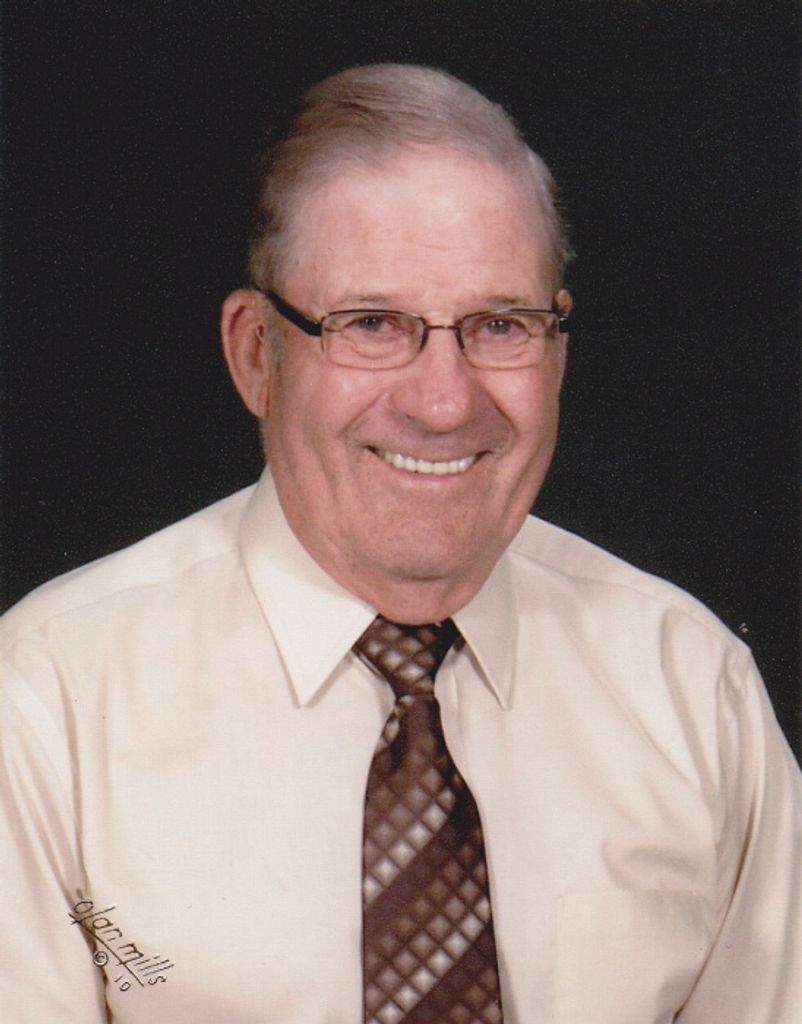 Robert "Bob" James Lynn Profile Photo