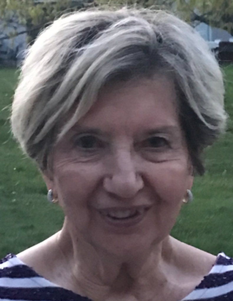 Helen Rodanthe (Kotopoulis) Karakantas Profile Photo