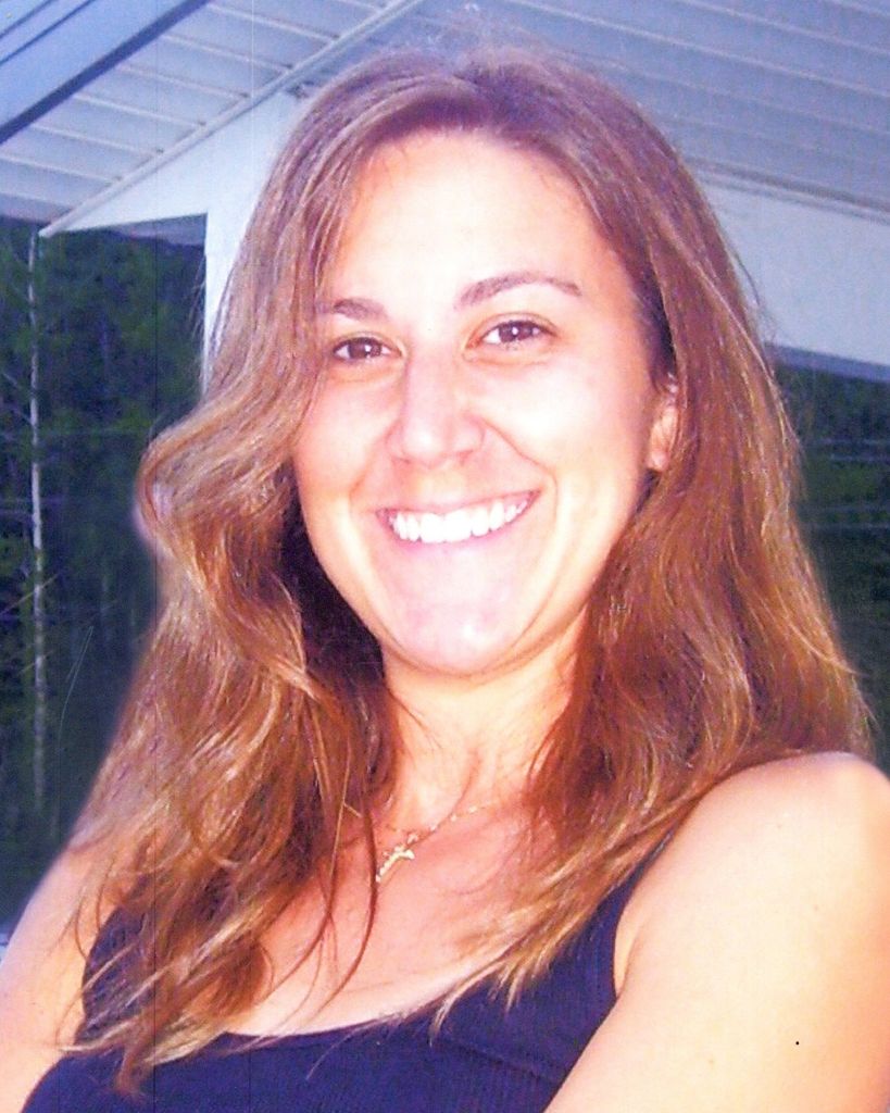 Amy Violette Desmond Profile Photo