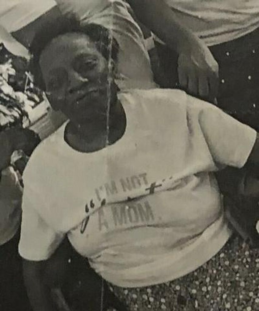 Phillina Jones Profile Photo