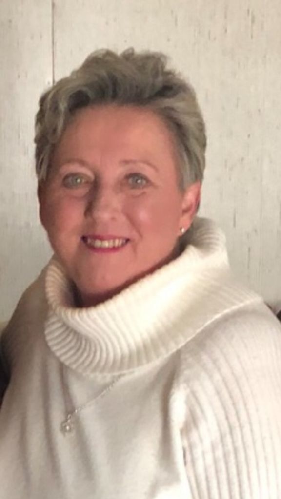 Nina Lynn Thompson