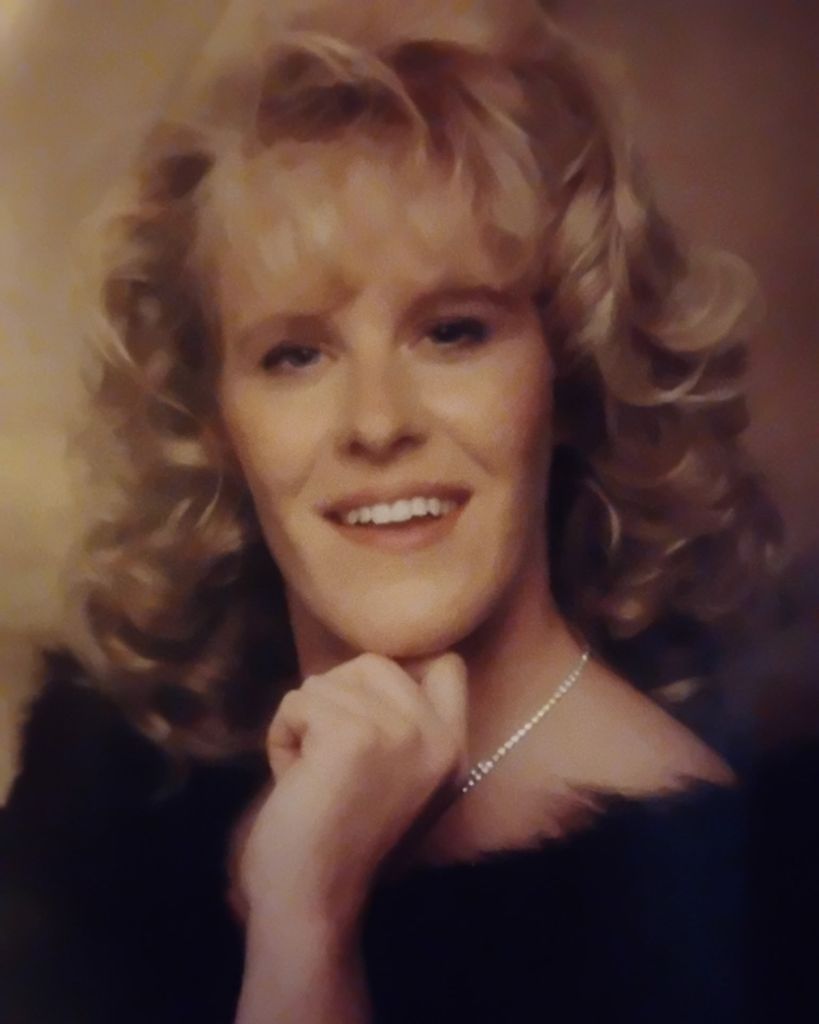 Wendy Nicole Mills Profile Photo
