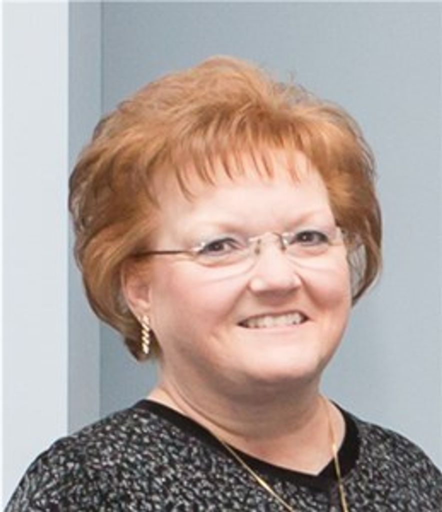 Sarah Elizabeth(Burgess) Fields Profile Photo