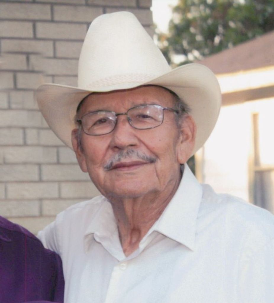 Eduardo "Lalo" R. Benavides