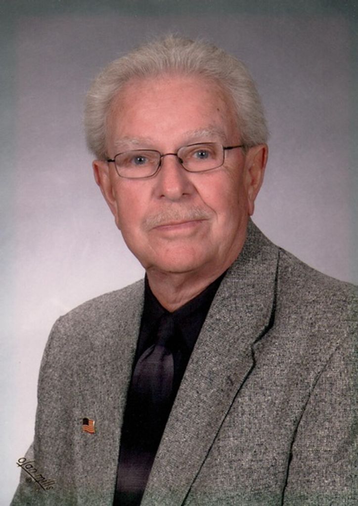 Dale E. Showalter