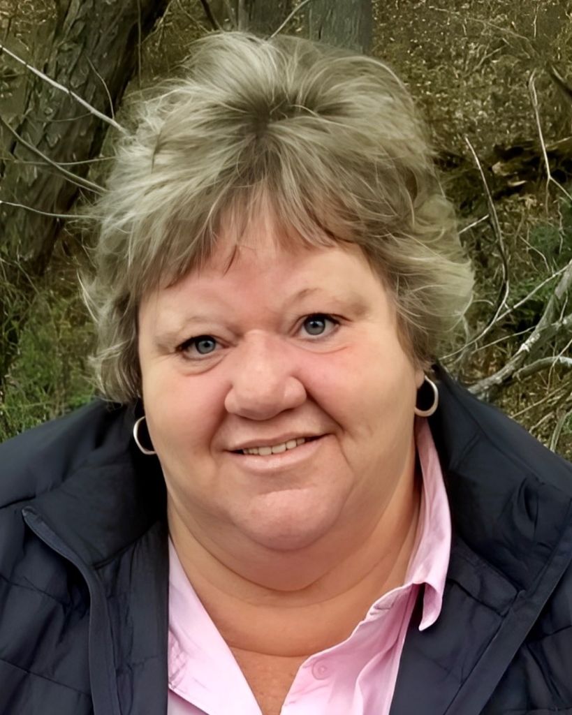 Teresa Lynn English