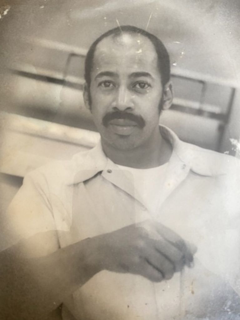 Ralph Russell Bunny Profile Photo