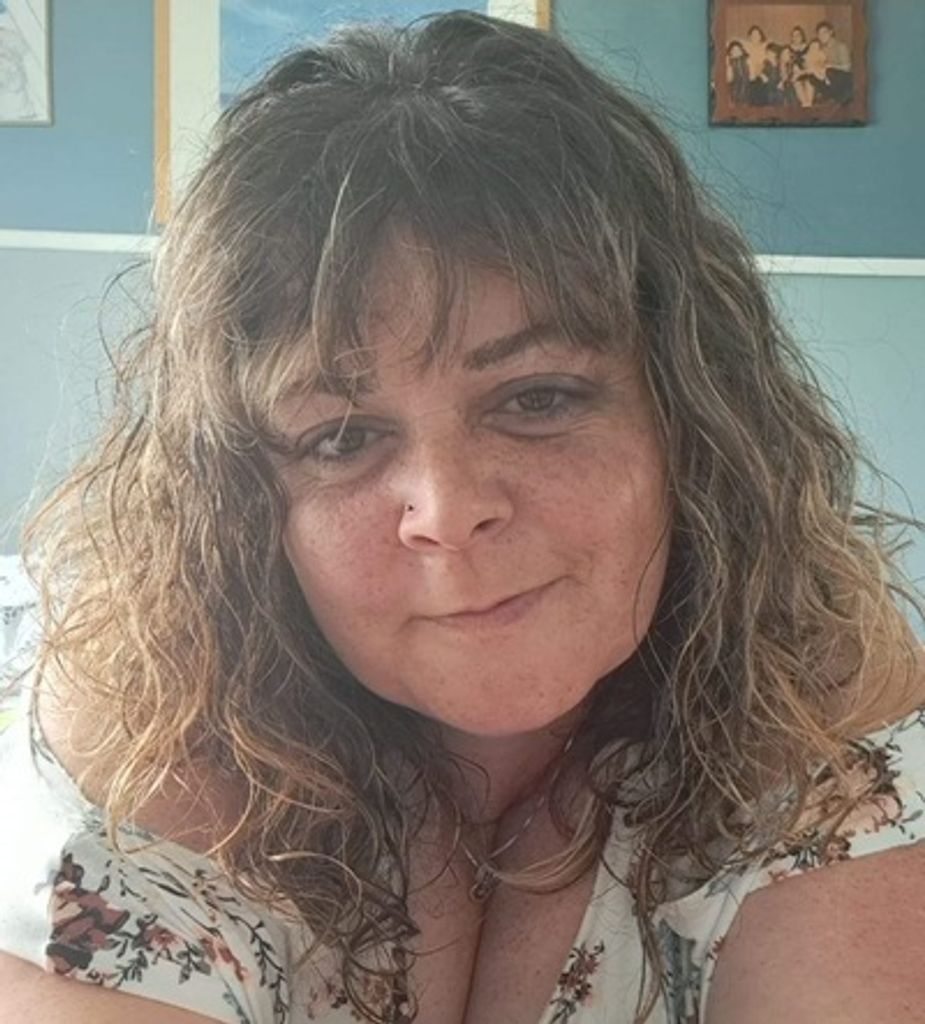 Linda Osmond-Legge Profile Photo