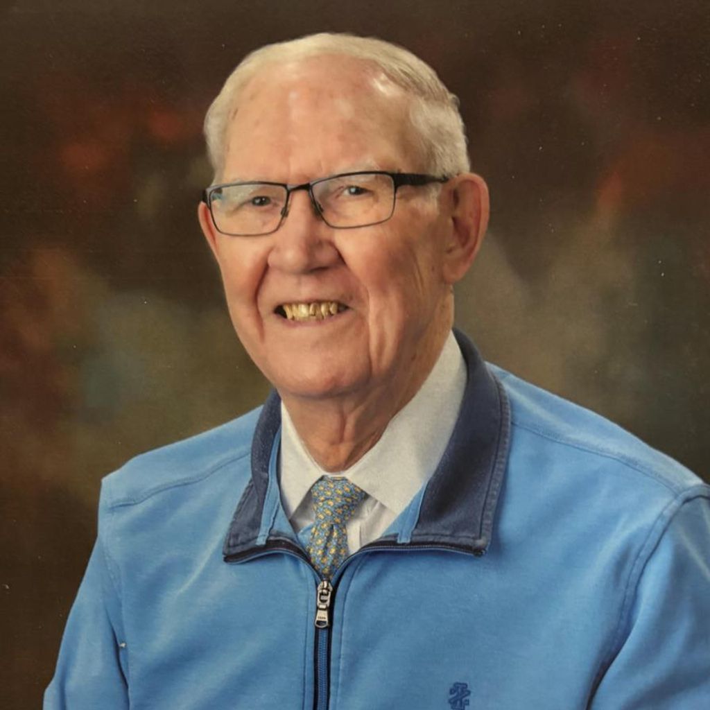 Earl Ternieden Profile Photo