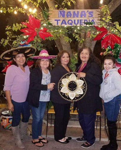 Francisca H. Torres photo gallery thumbnail 114 of 297