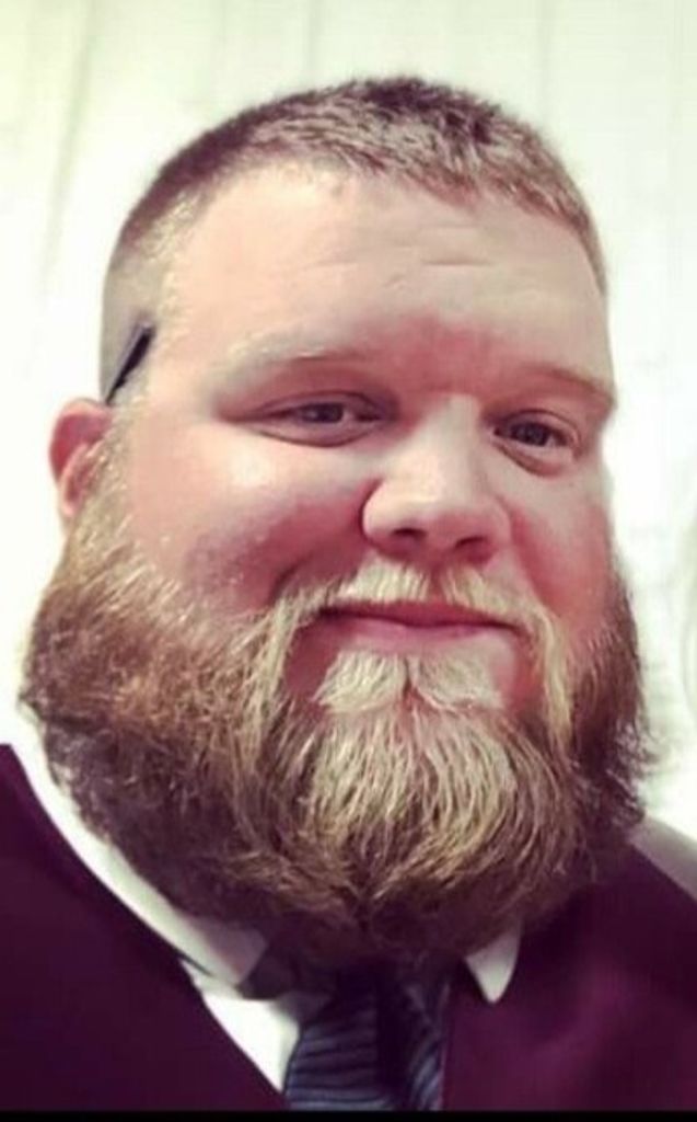 Josh Jones Profile Photo