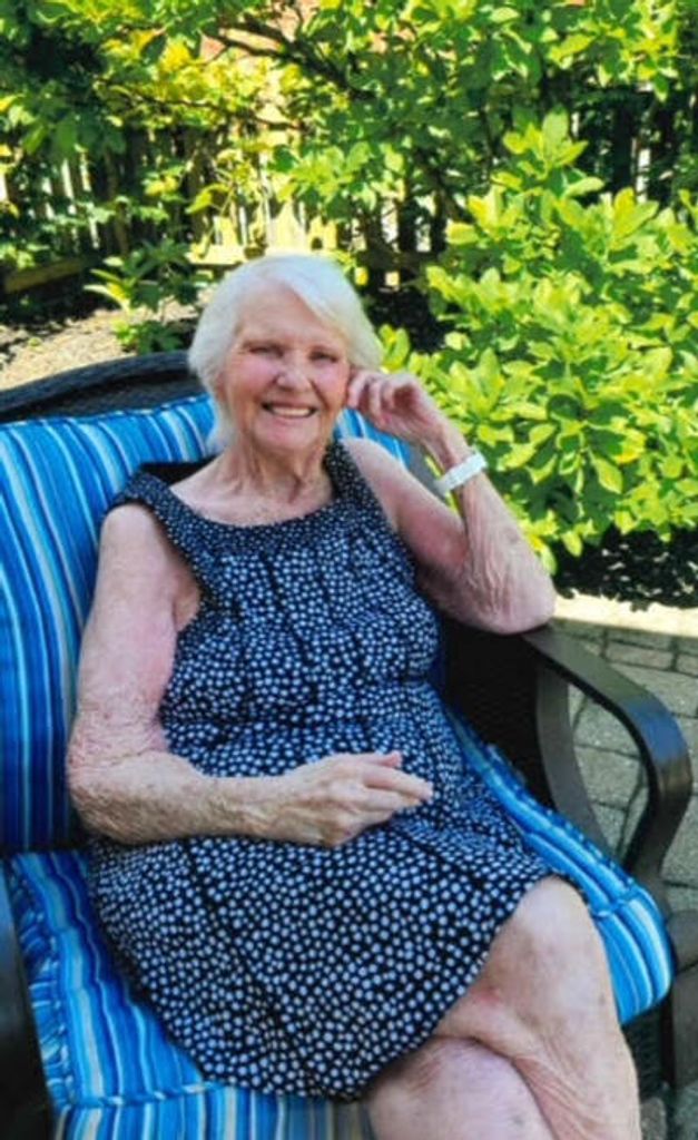 Dolores Eglseder Profile Photo