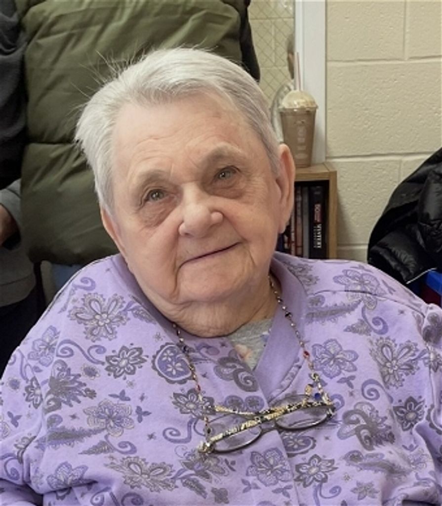 Dorothy G. Nagy (Nagy)