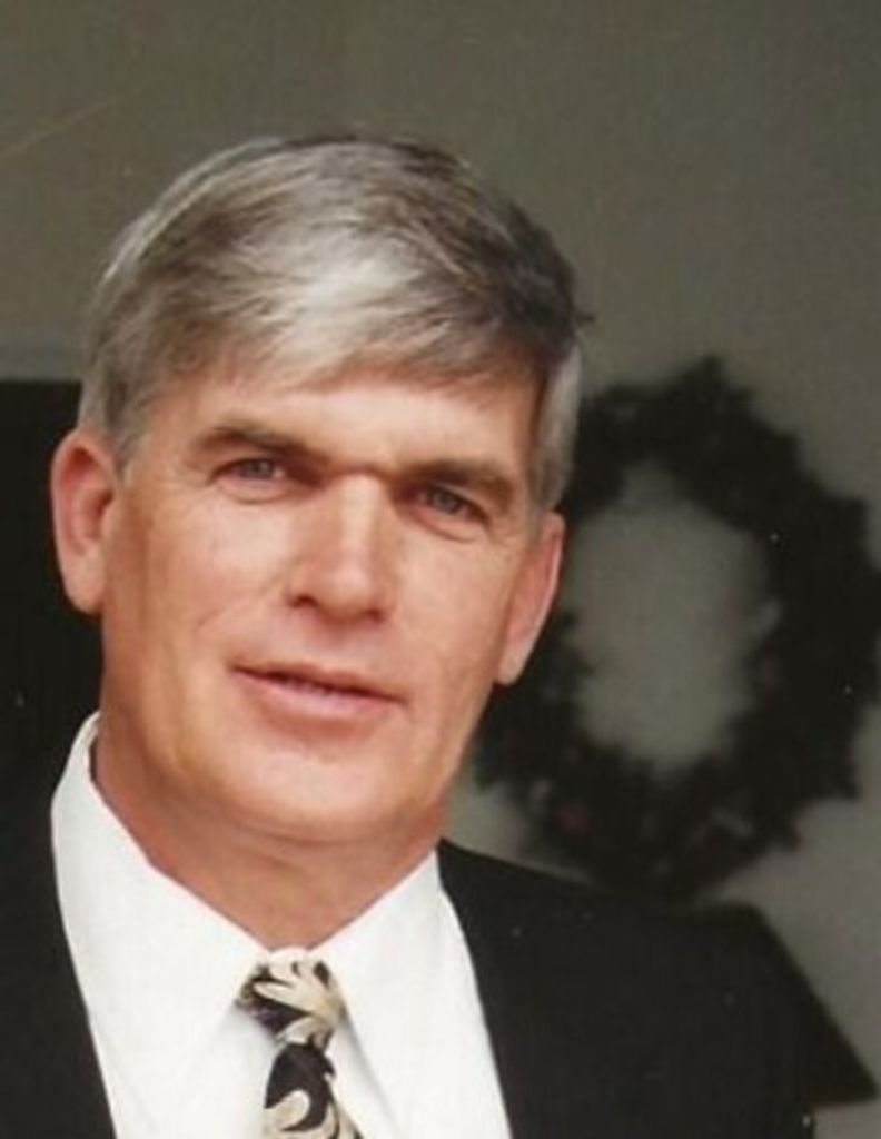 Hugh Morris Honeycutt Profile Photo