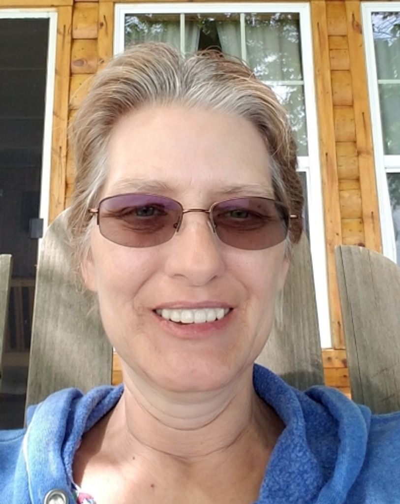 Lori Bradshaw Profile Photo