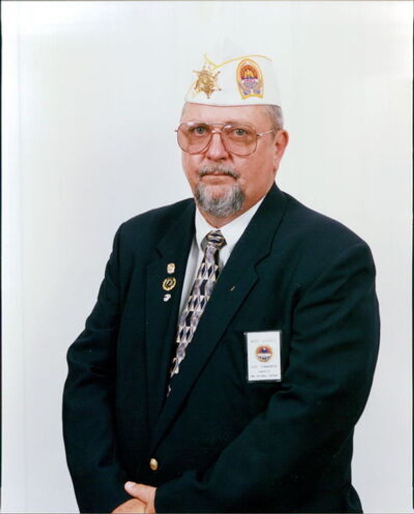 Michael Waynne Reaves