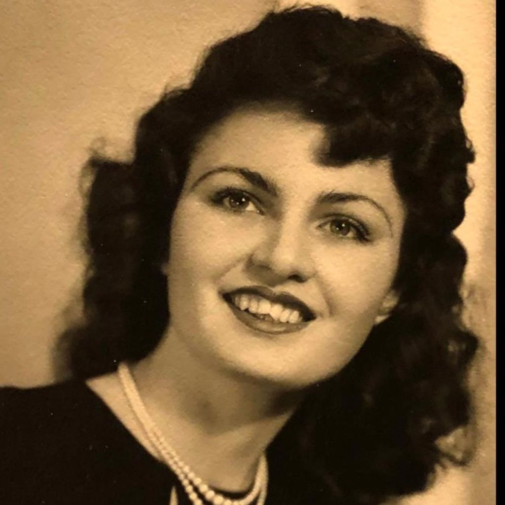 Iris Childress Profile Photo