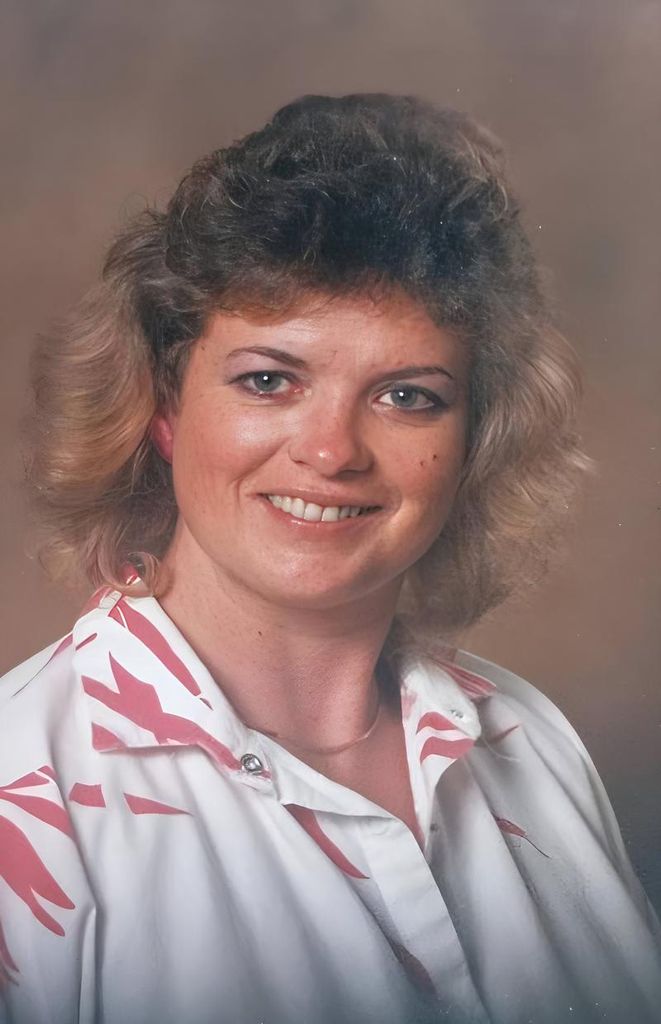 Robin Lou Phillips Profile Photo
