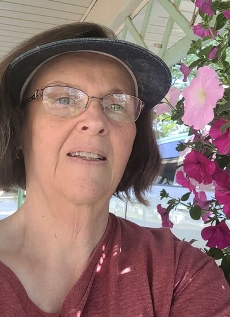 Vickie Jo Hamlett Profile Photo