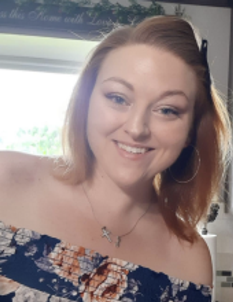 Ms. Zoeie Quinn Helms