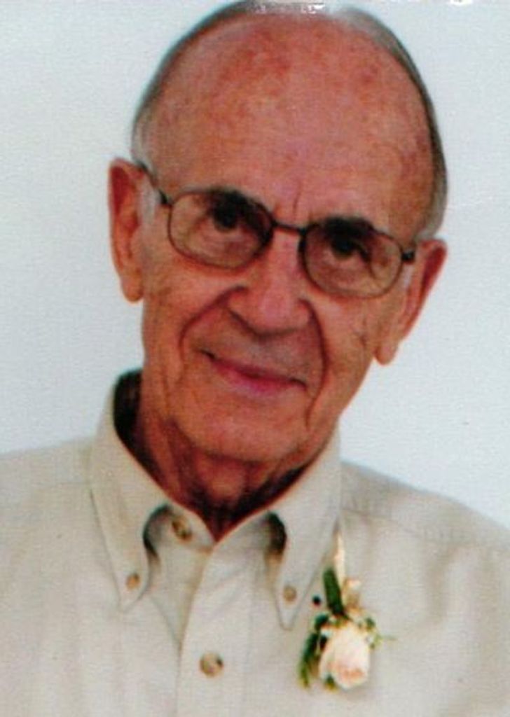 Max L. Whiteleather Profile Photo