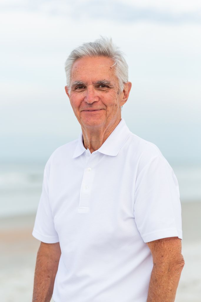 Mr. Guy Robert Sherwood