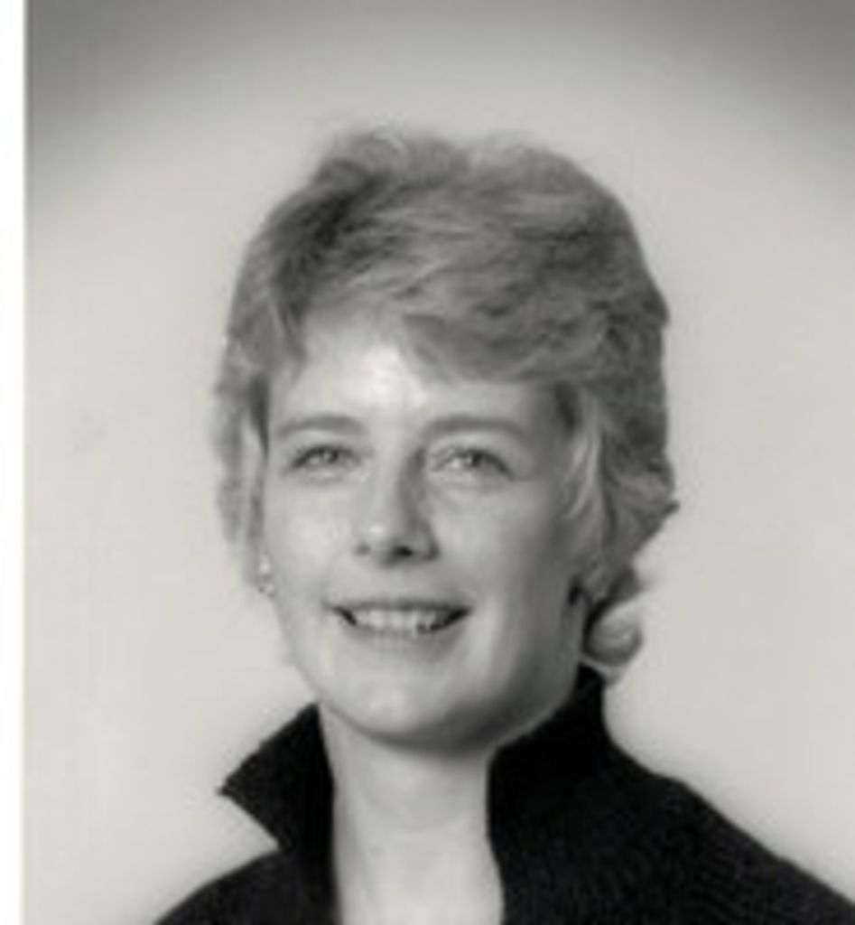 Dr. Rebecca Jo Holmes Profile Photo