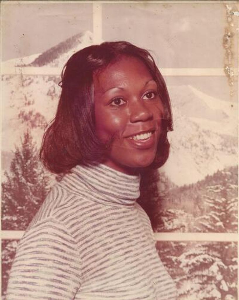 Mrs. Mildred Williams Harris Profile Photo