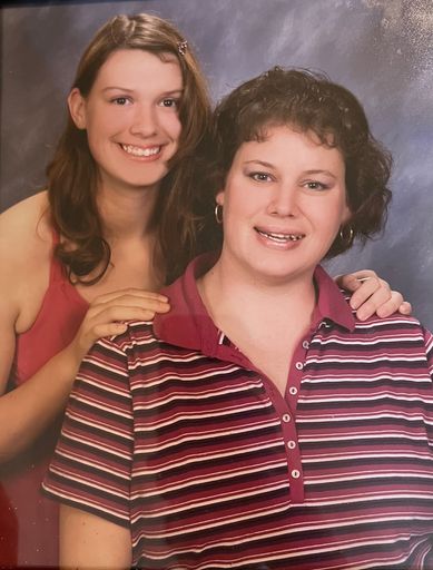 Anna Marie Radde photo gallery thumbnail 92 of 142