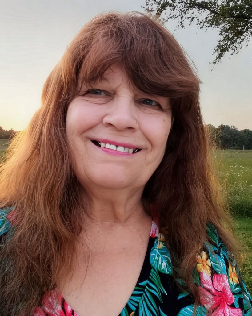 Donna Jean "Benji" Ecabert Profile Photo