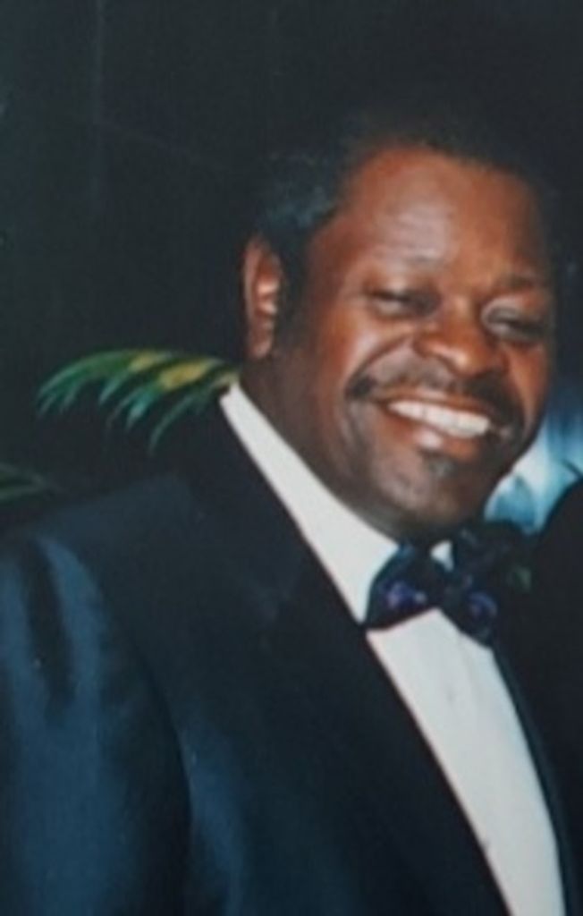 Laurence Johnson Profile Photo