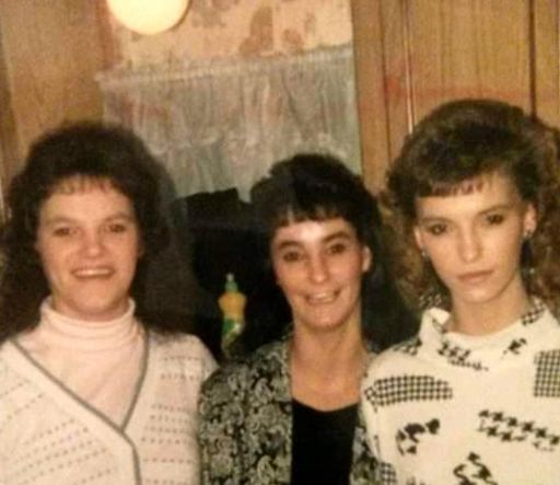 Linda Gail Borden Mcgee photo gallery thumbnail 38 of 74