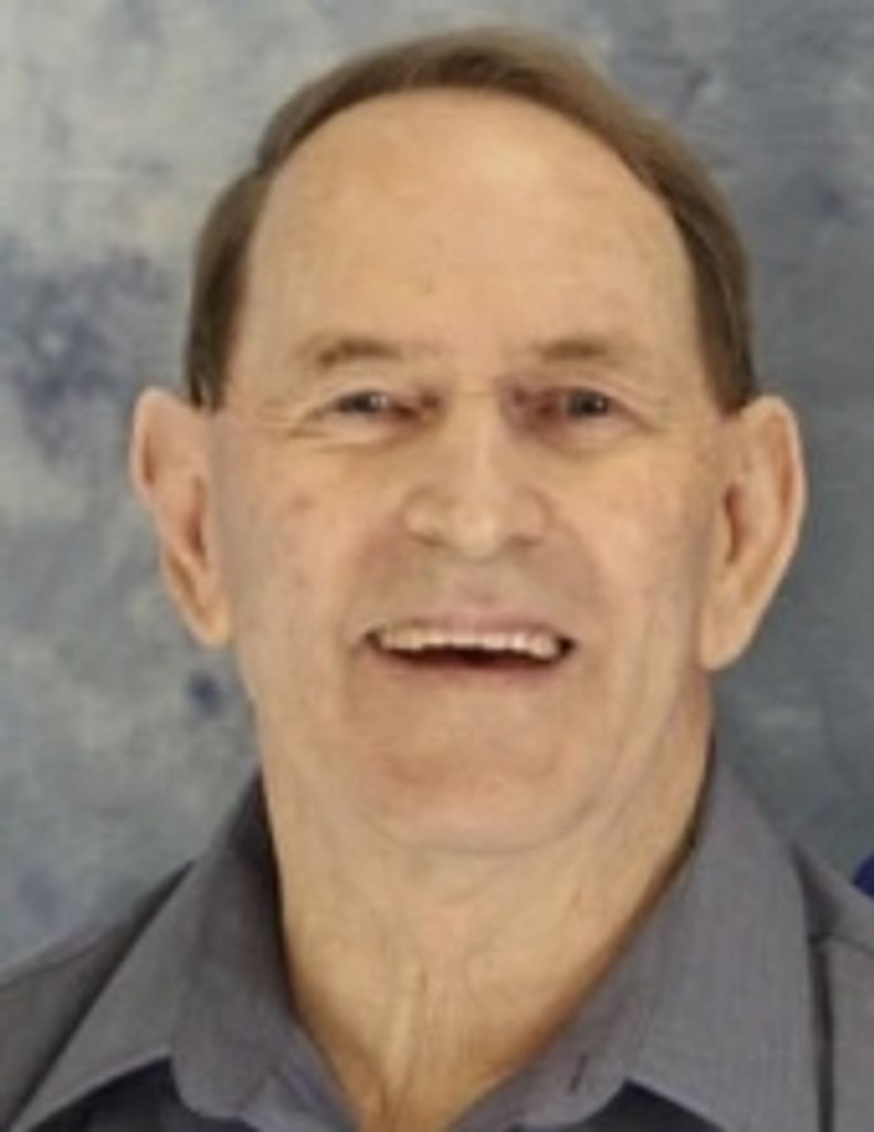 Kenneth Minnear