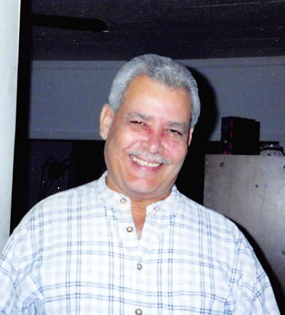 Juan Mercado Profile Photo