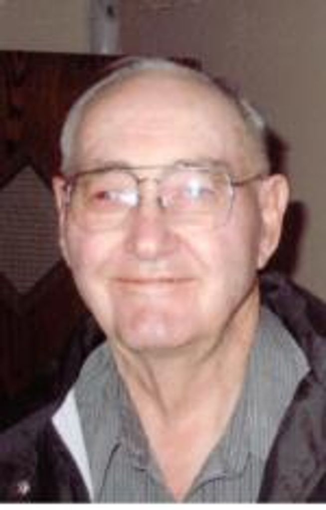 Charles "Lee" Benson
