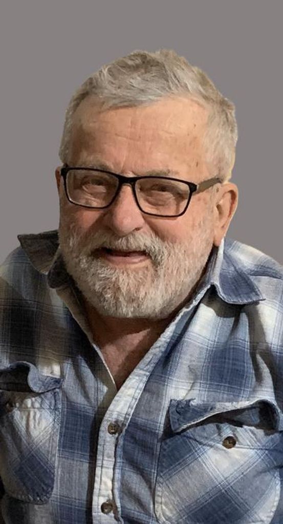 Marlen "Pete" Vernon Peterson Profile Photo