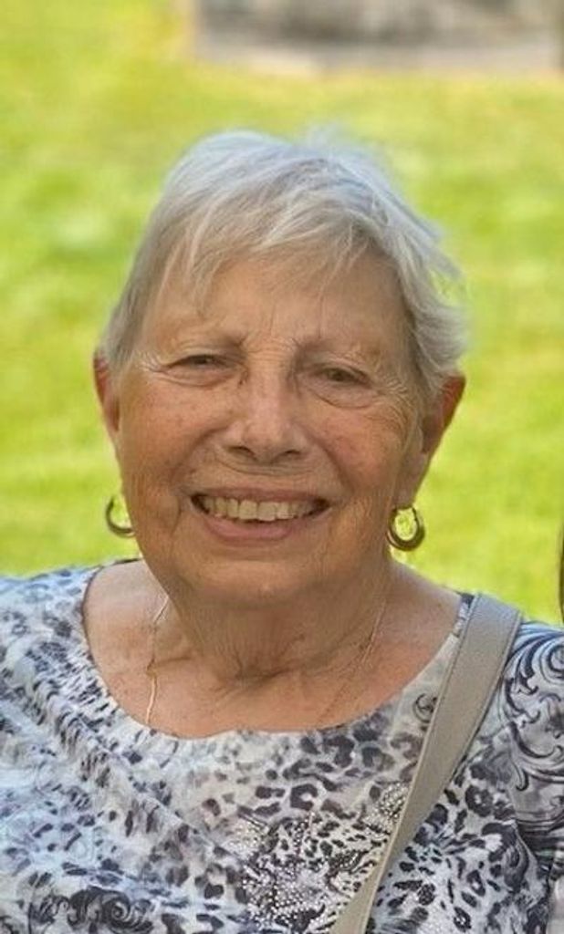 Sandra M. Guelpa Profile Photo