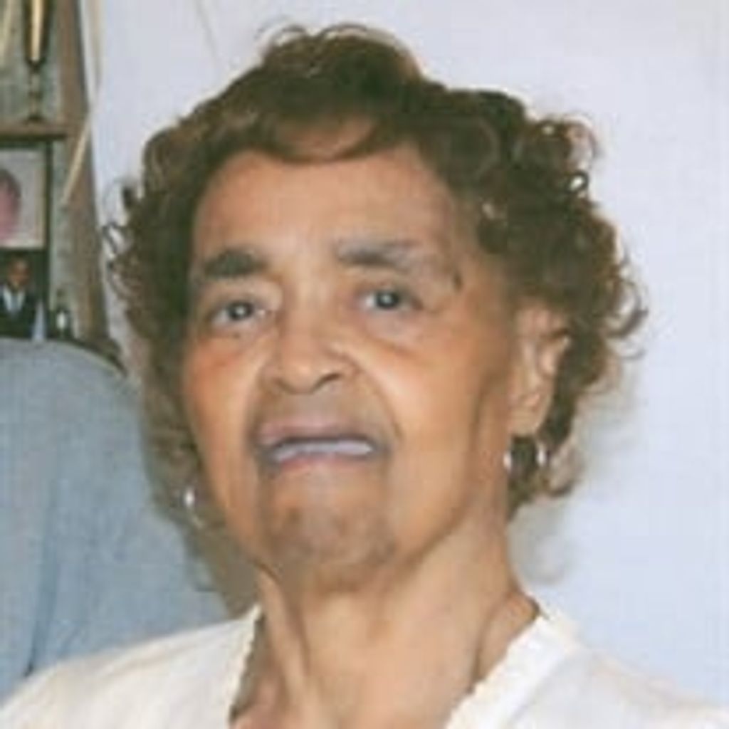 Gloria Lenore Holmes Profile Photo
