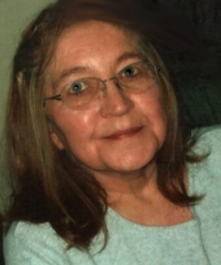 Lyaleen M. Snaza