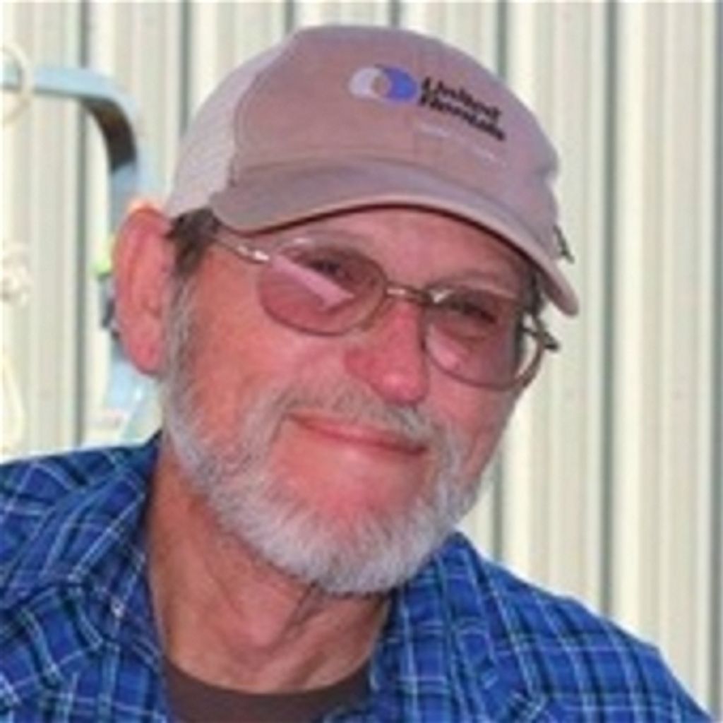 Gerald W Crochet