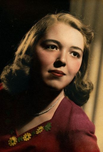 Virginia Mae Russell Profile Photo