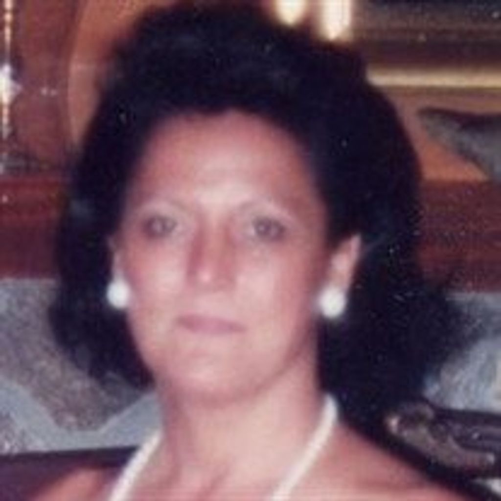 Linda Woods Holt Cartledge