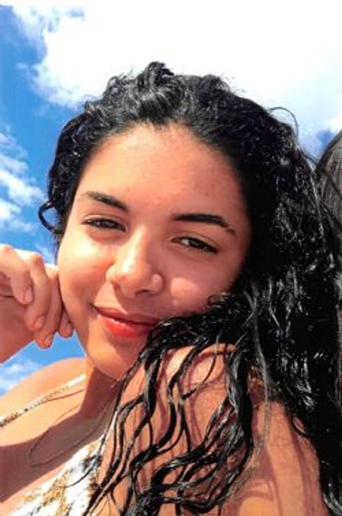 Alondra Colon