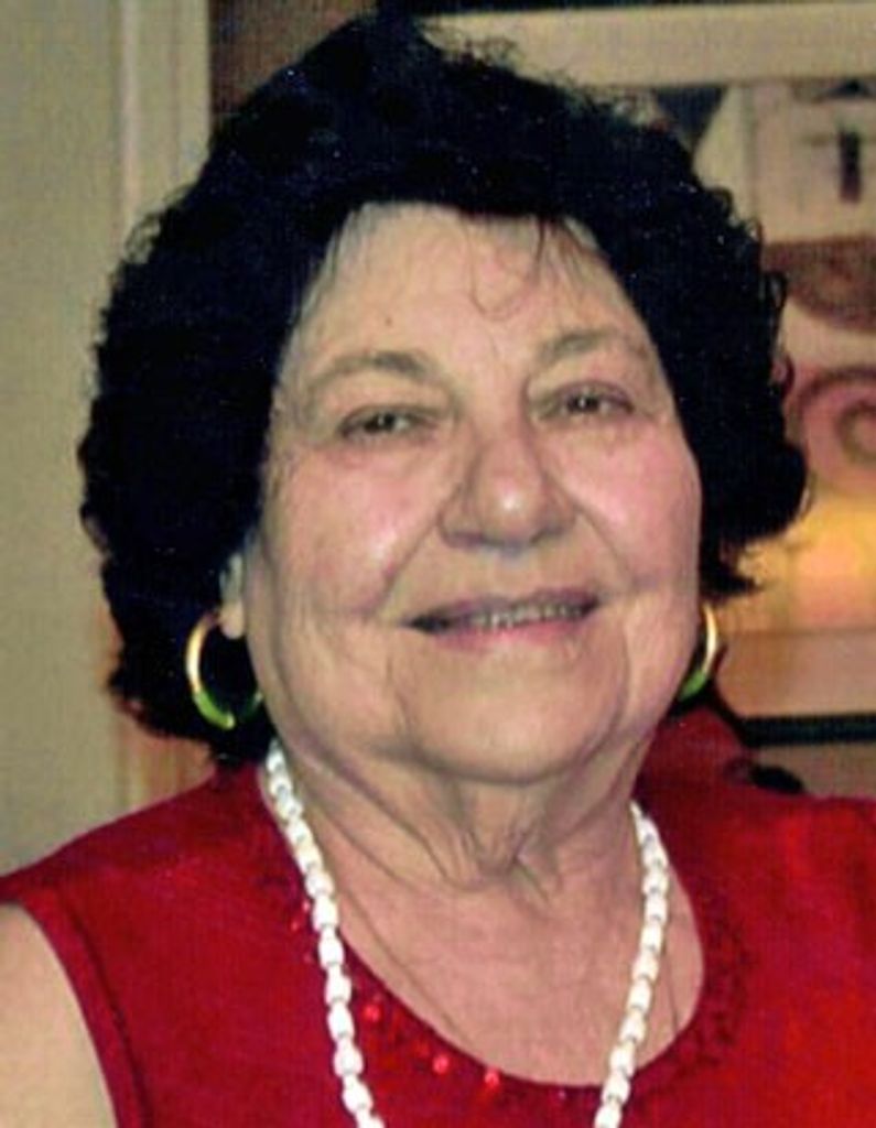 Serafina Creatura Profile Photo