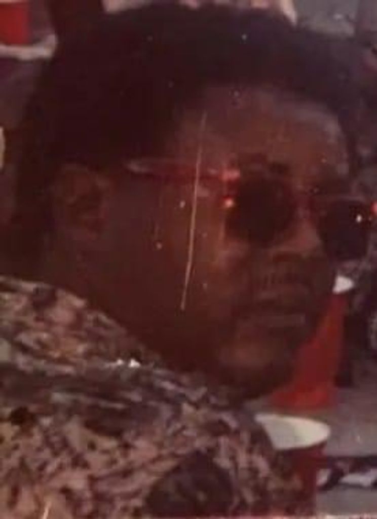 Johnny Earl Woodruff Profile Photo