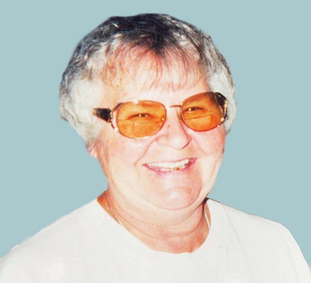 Laura "Kaye" (Bagley)  Hauth