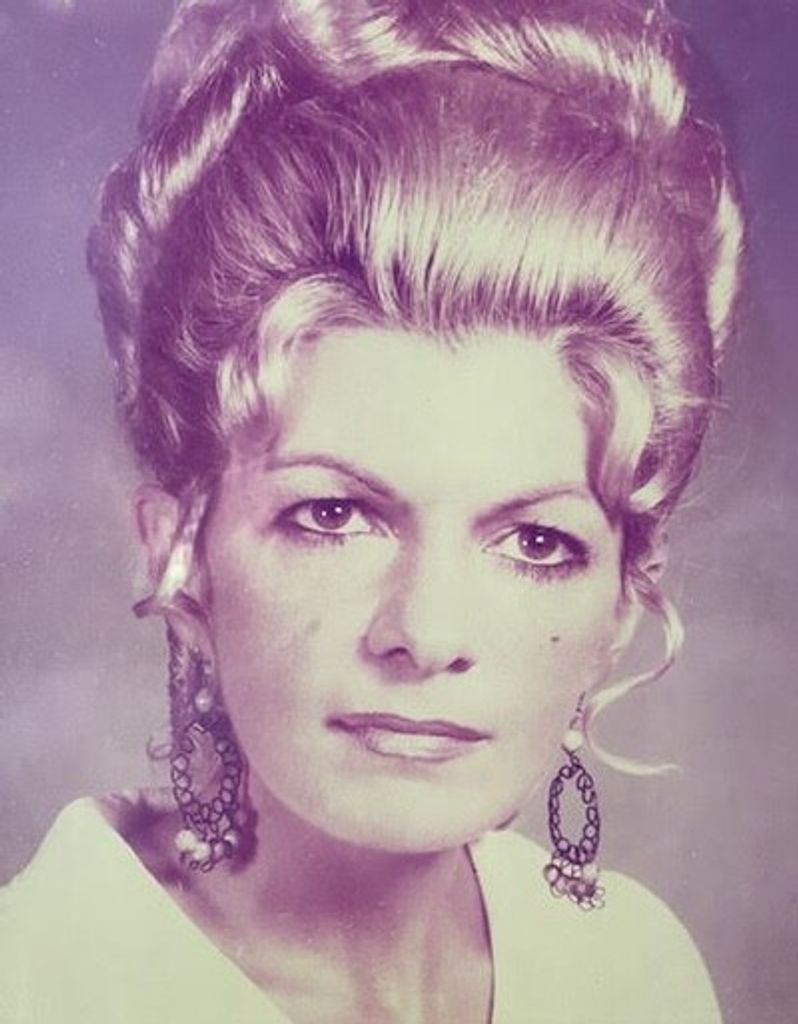 Vera Nelly Verdelotti Profile Photo